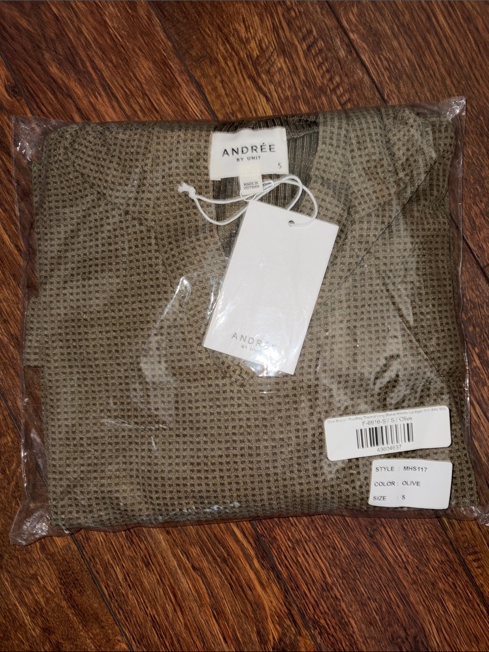 Andrée Olive Waffle Knit Tunic Top